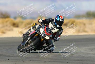 media/Jan-09-2022-SoCal Trackdays (Sun) [[2b1fec8404]]/Turn 16 (11am)/